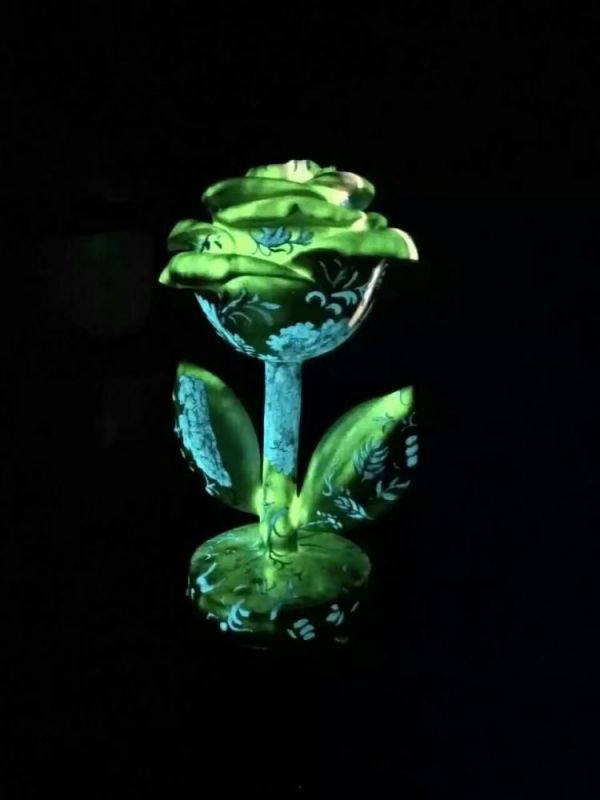 酒店玫瑰雕塑 景觀美陳花朵雕塑 現(xiàn)代雕塑 酒店玫瑰雕塑 景觀美陳花朵雕塑 現(xiàn)代雕塑