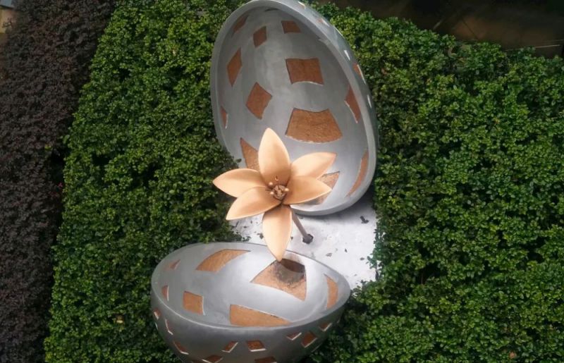 創(chuàng)意花朵雕塑 步行街店門口雕塑 花卉小品 創(chuàng)意花朵雕塑 步行街店門口雕塑 花卉小品